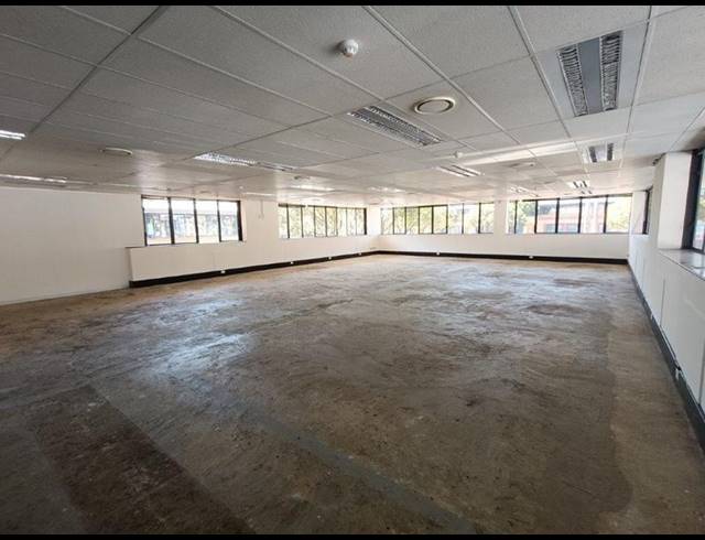 BUSINESS PROPERTY TO RENT IN WELTEVREDEN PARK